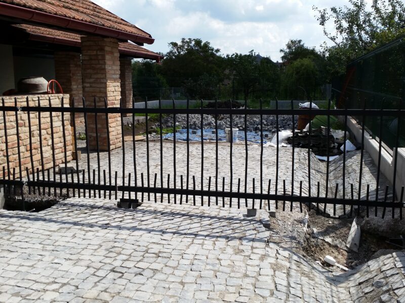 Dvojkridlo kovana Trnava