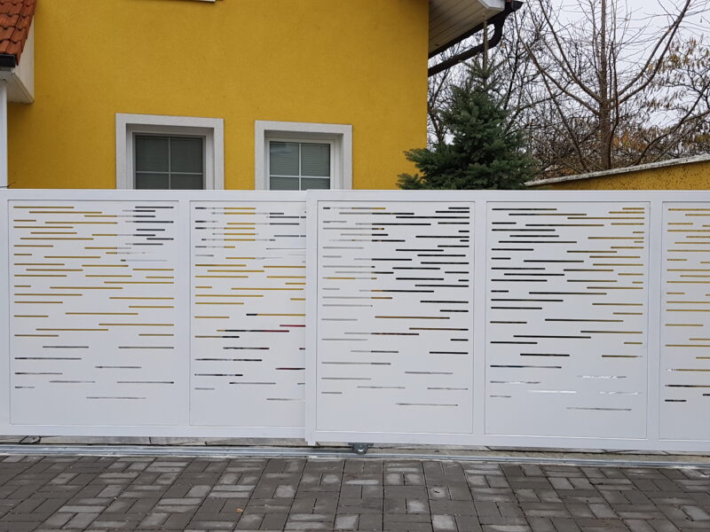 Teleskopicka vypalovana brana branka vzor hinkova biela rusovce
